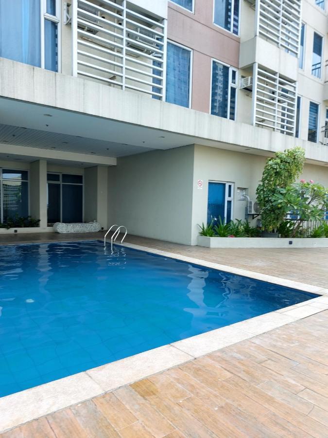 Johnstay Manila Exterior foto